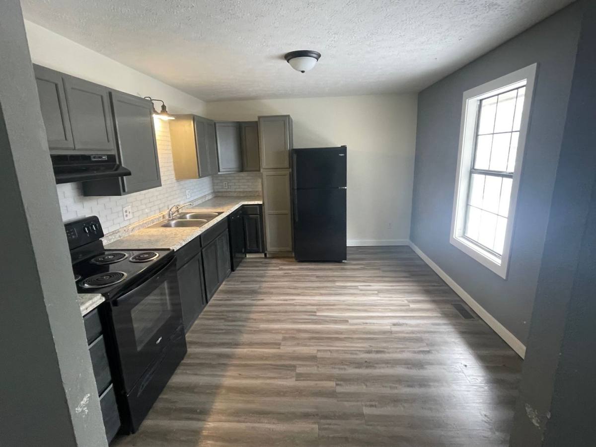 House for rent at 1710 E Commercial, Springfield, MO 65804
