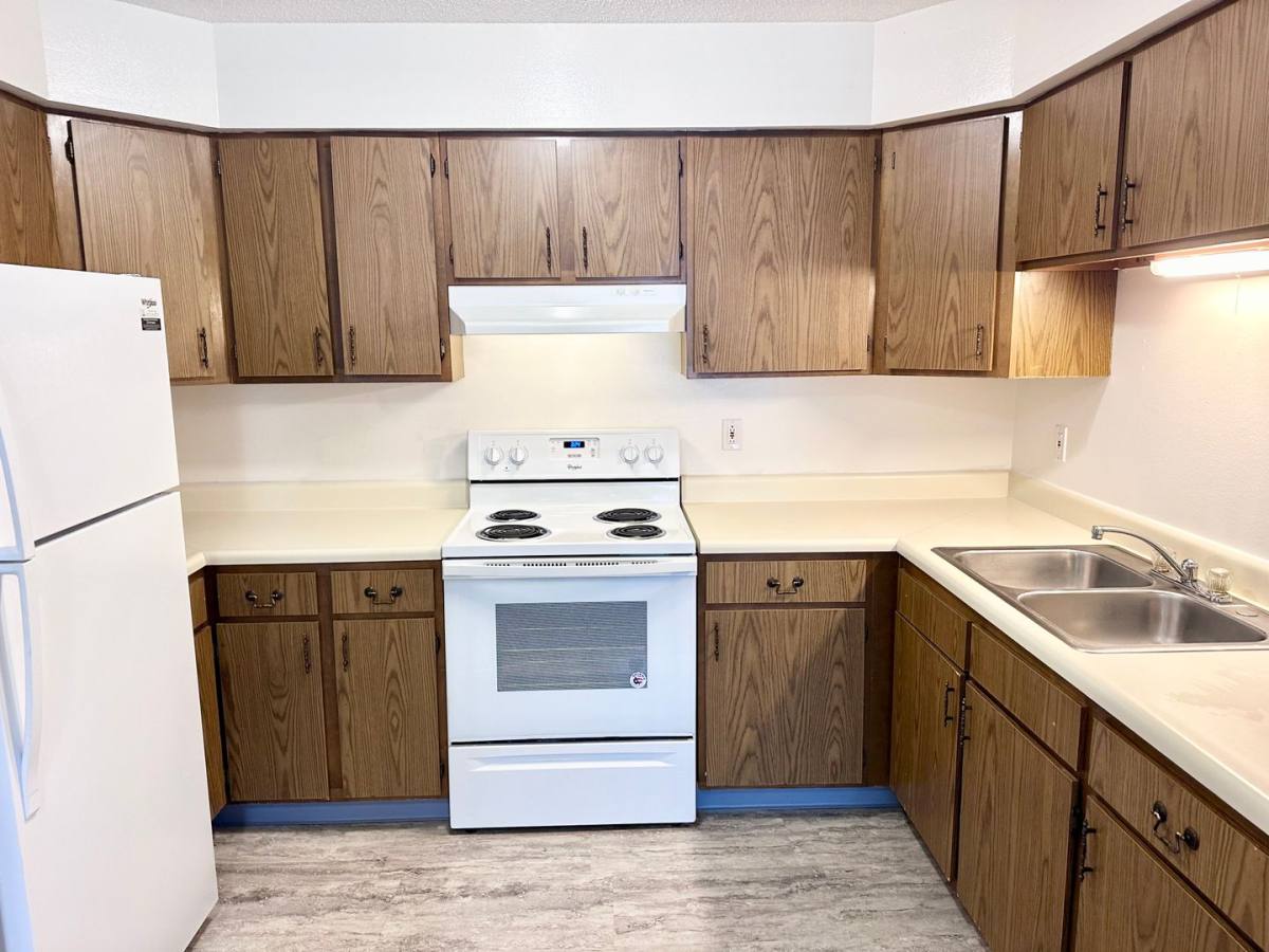 Apartment for rent at 902 N 14th St, Indianola, IA 50125