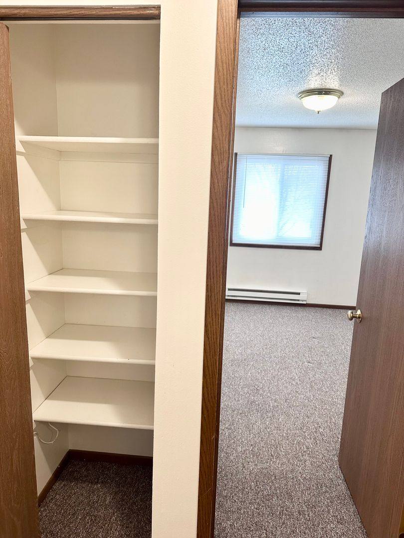Apartment for rent at 902 N 14th St, Indianola, IA 50125