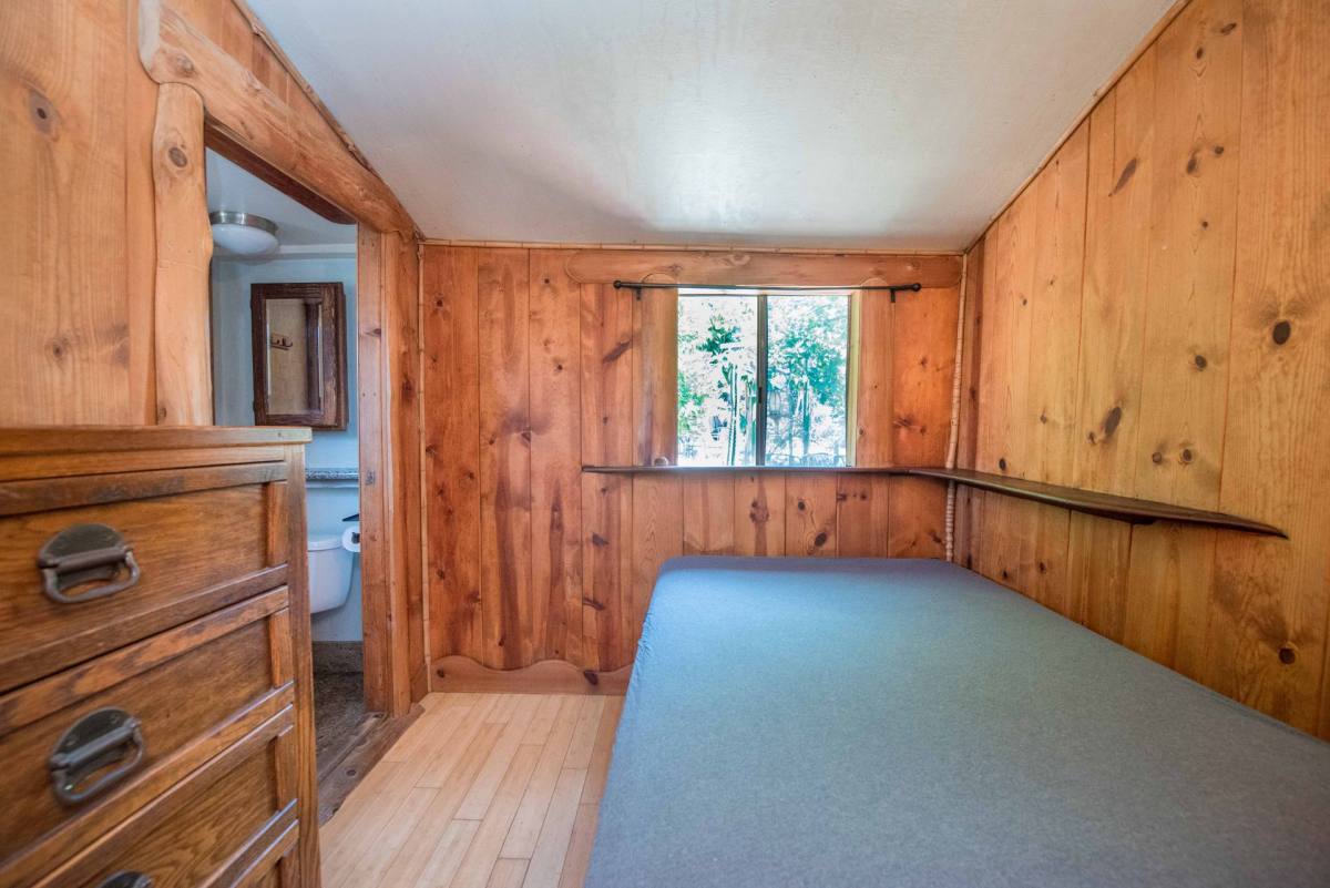 Apartment for rent at 2599 Huntington Dr, Upland, CA 91784