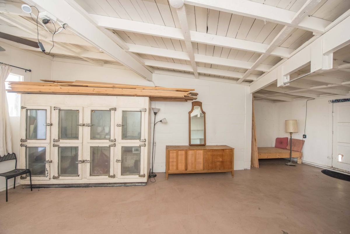 Apartment for rent at 2599 Huntington Dr, Upland, CA 91784