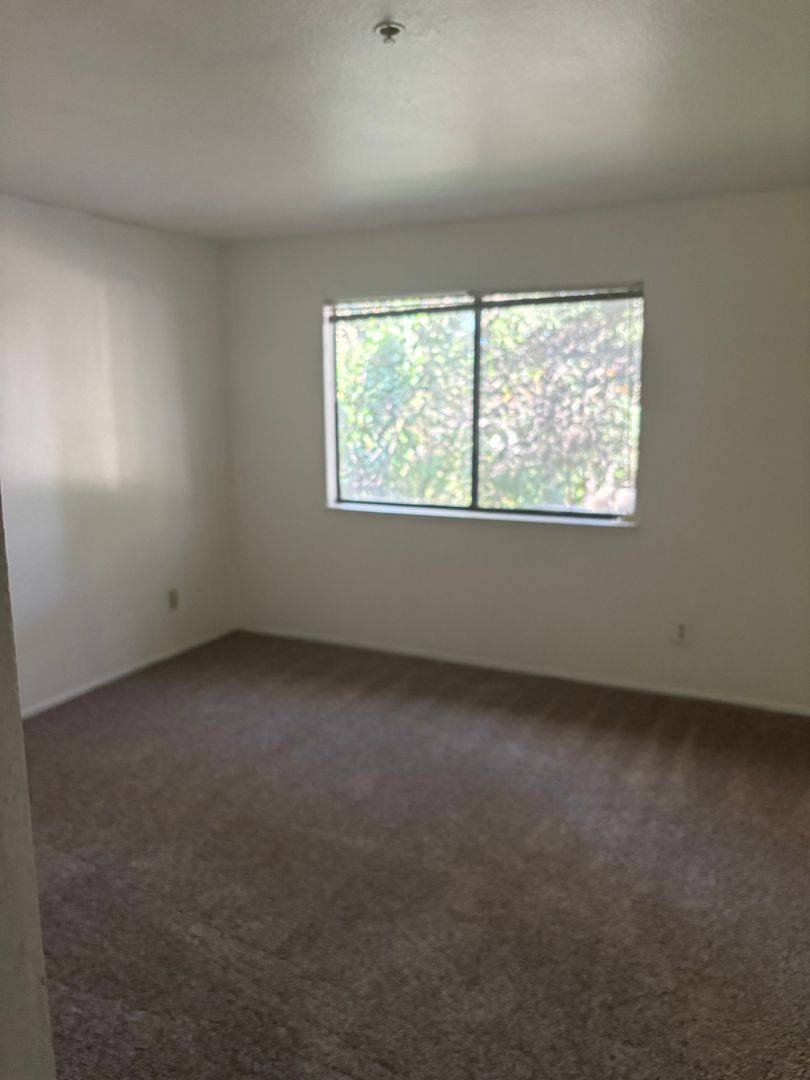 Apartment for rent at 22236 Main St, Hayward, CA 94541
