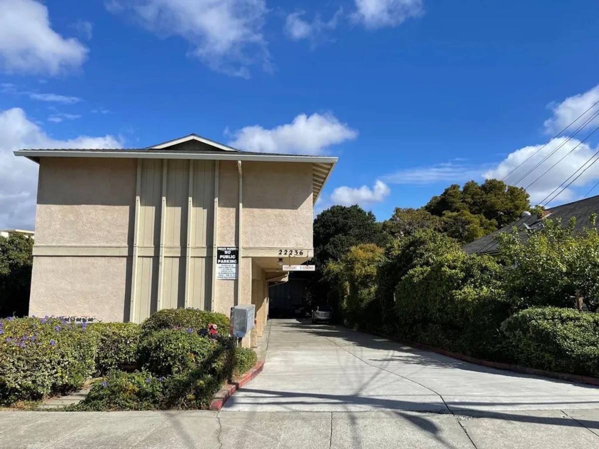 Apartment for rent at 22236 Main St, Hayward, CA 94541