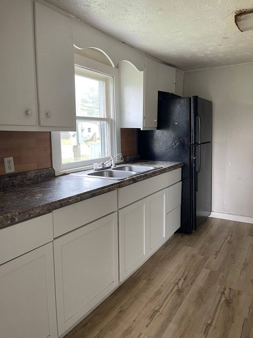 House for rent at 201 Front St, Exeter, MO 65647