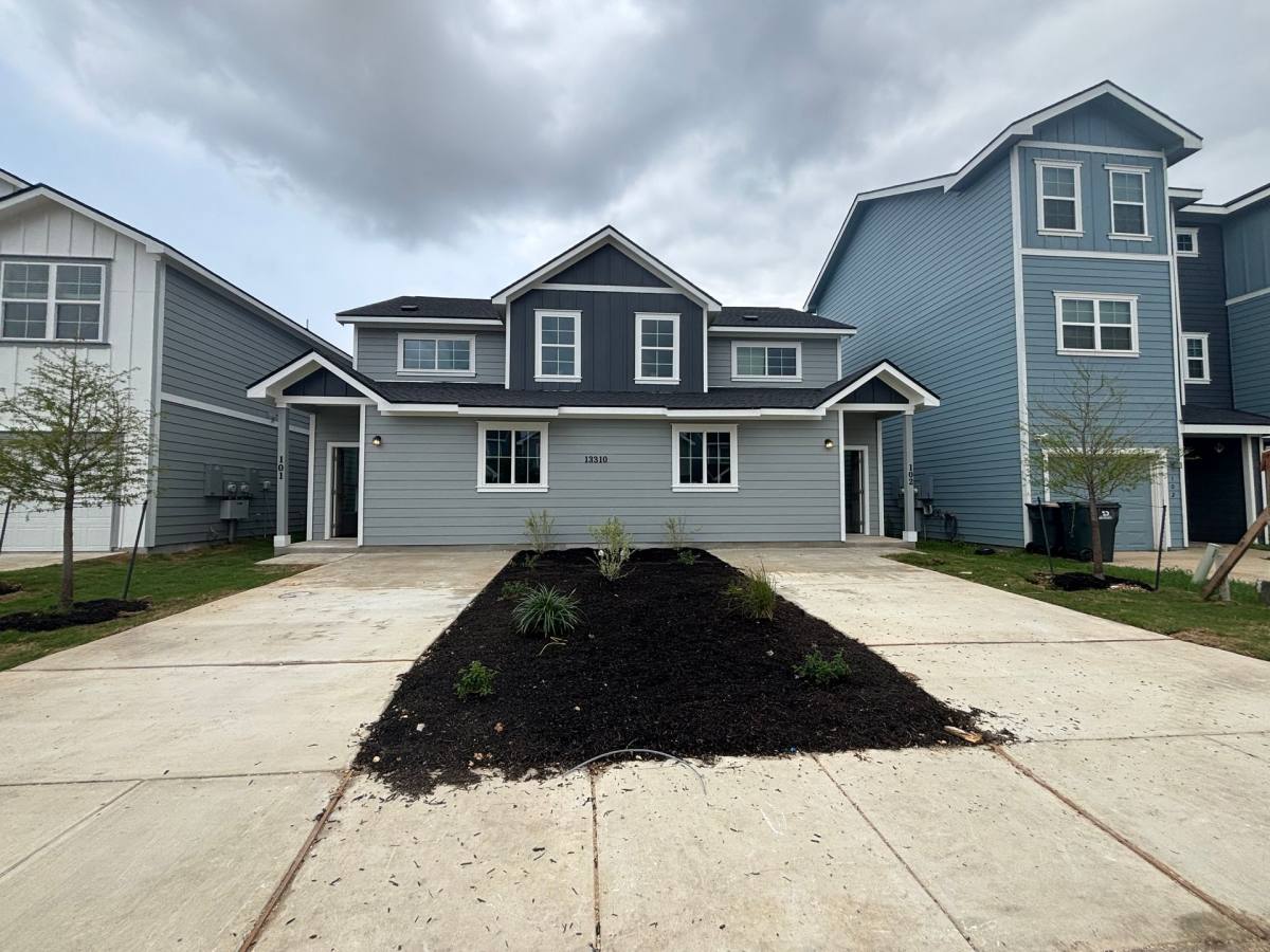 Townhouse for rent at 13310 Rowdy Cove #102, San Antonio, TX 78249
