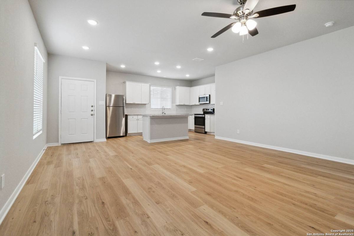 Townhouse for rent at 13310 Rowdy Cove #102, San Antonio, TX 78249