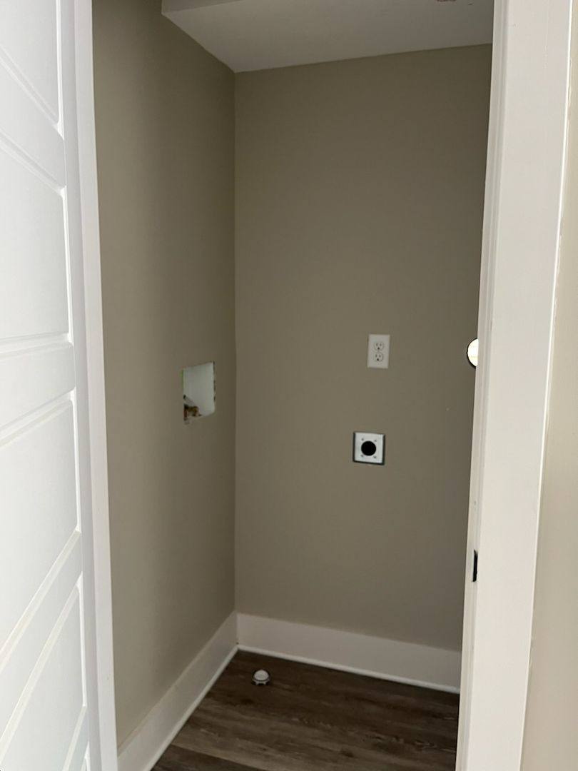 Apartment for rent at 705 Camp St, Louisville, KY 40203