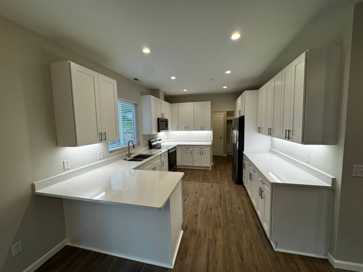 Townhouse for rent at 6203 36th Ave N, Minneapolis, MN 55422