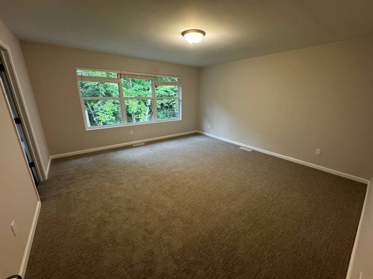 Townhouse for rent at 6203 36th Ave N, Minneapolis, MN 55422
