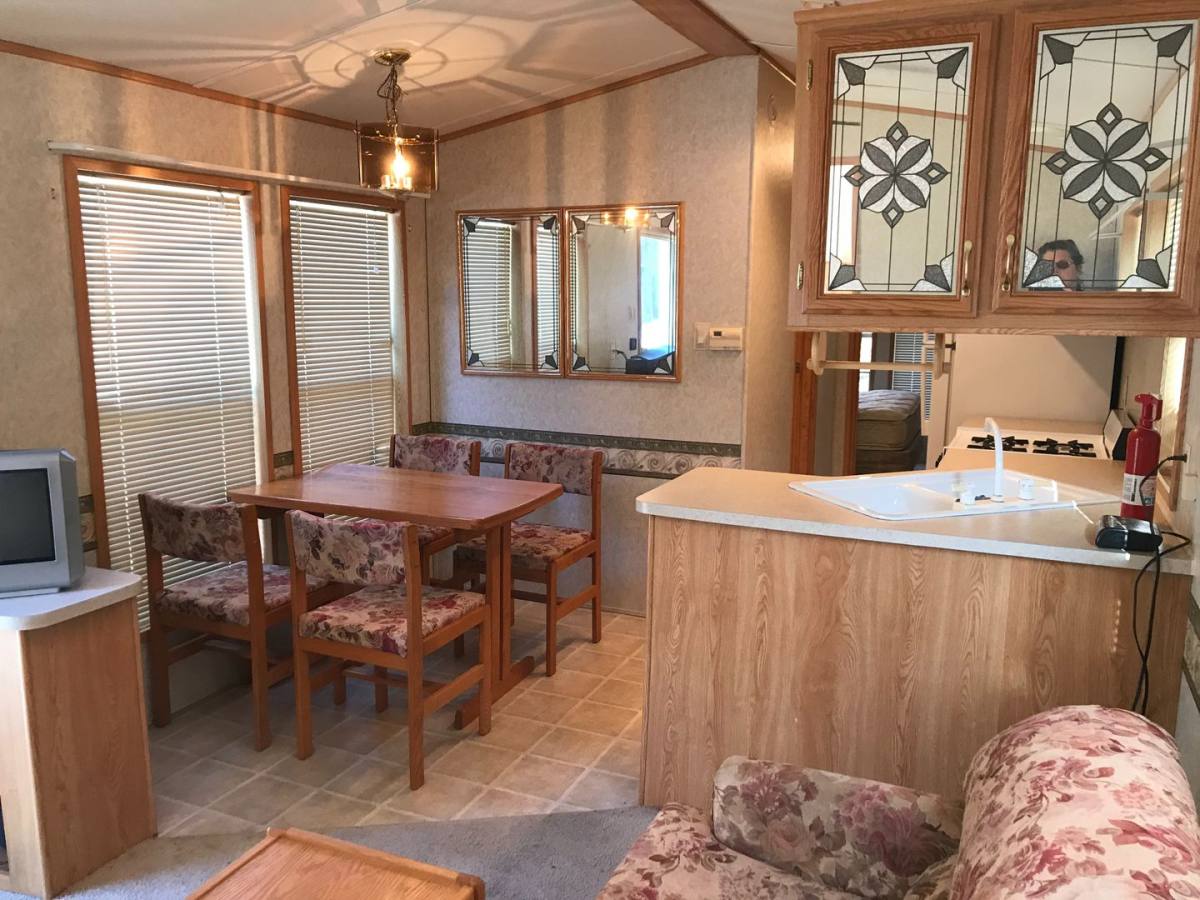 Apartment for rent at 1400 8th St, Staples, MN 56479