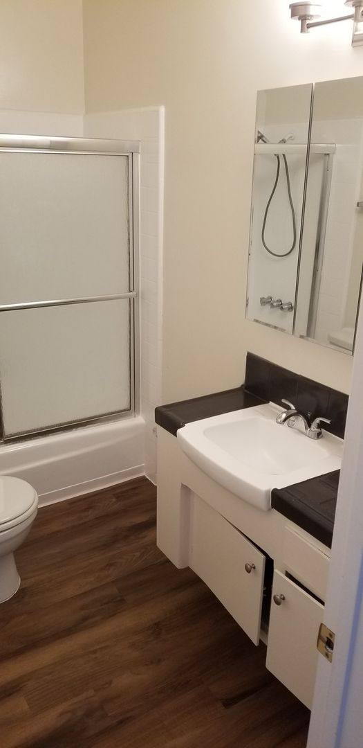 Apartment for rent at 1539 N Alexandria Ave, Los Angeles, CA 90027