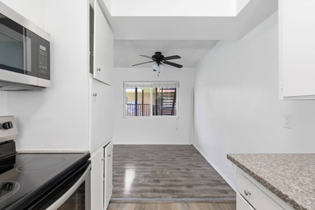 Apartment for rent at 6652 Darby Ave, Reseda, CA 91335