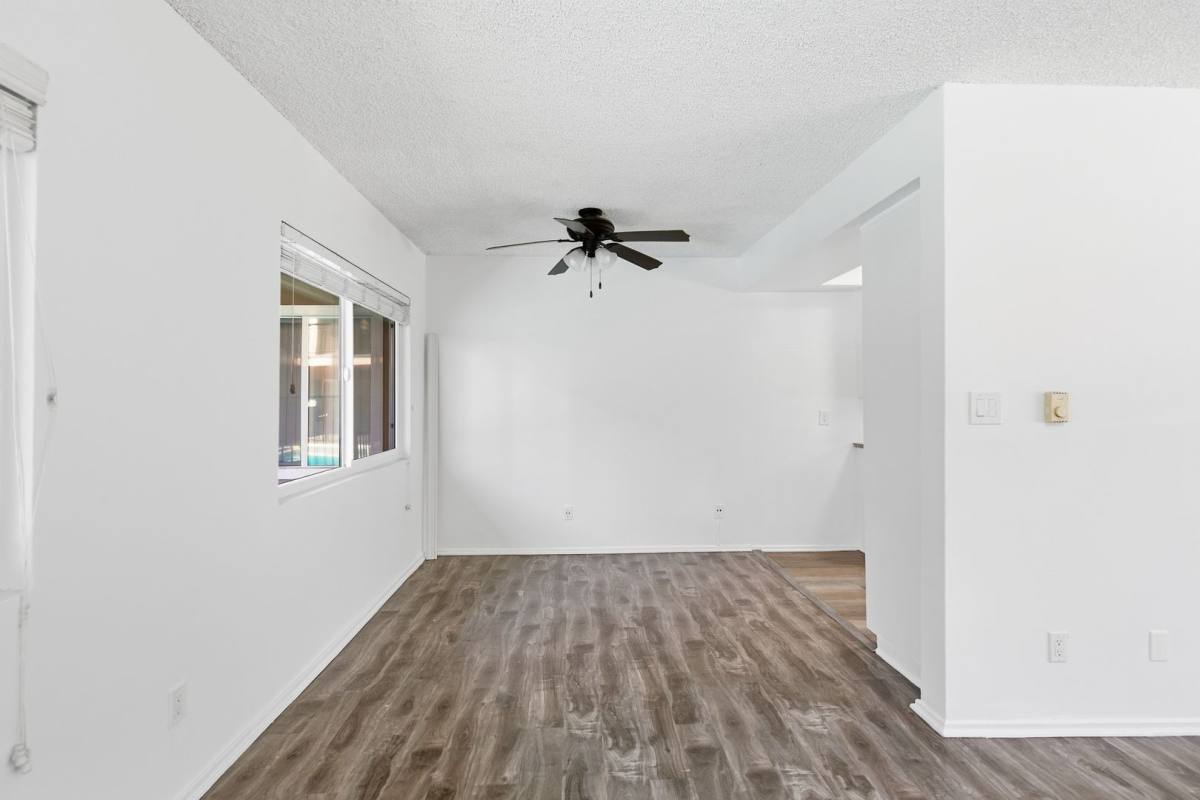 Apartment for rent at 6652 Darby Ave, Reseda, CA 91335