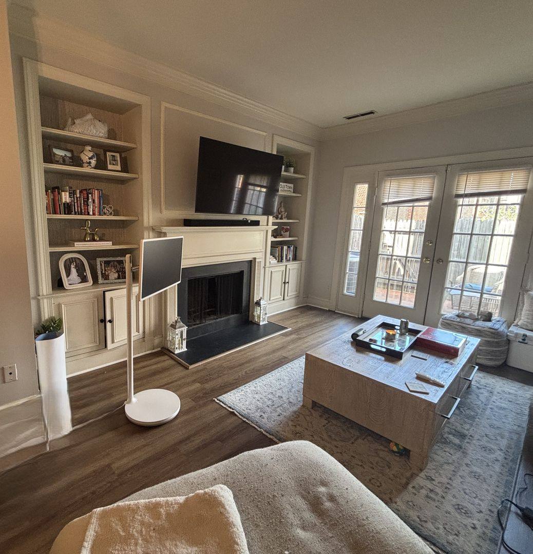 Townhouse for rent at 211 Oronoco St, Alexandria, VA 22307
