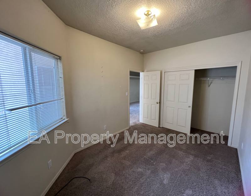 House for rent at 10316 Gutierrez Rd NE, Albuquerque, NM 87111
