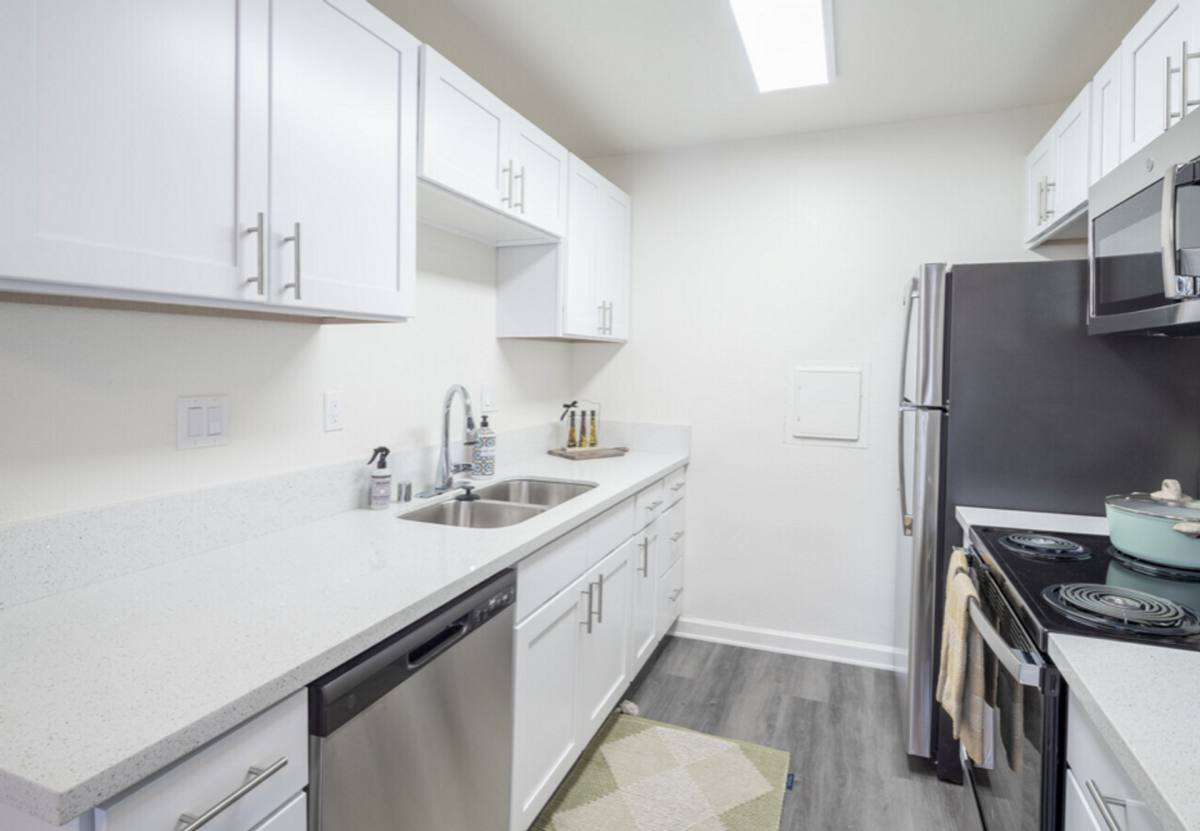 Apartment for rent at 11562 186th St, Artesia, CA 90701