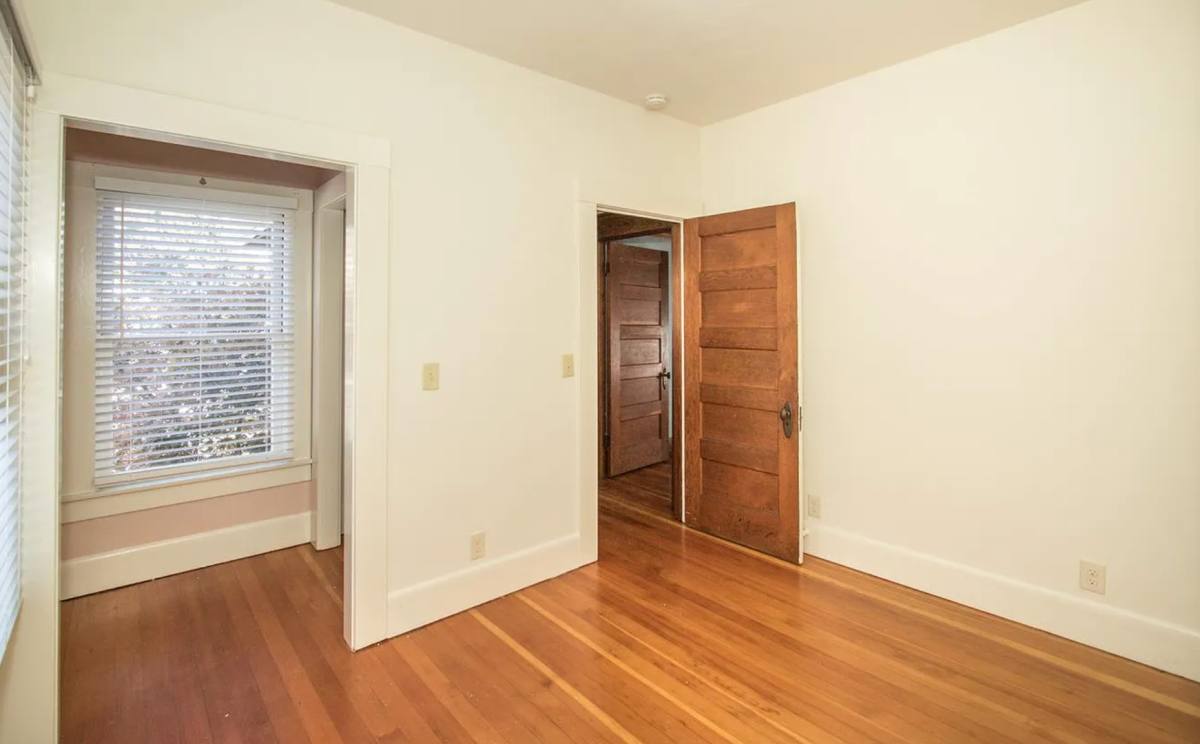 House for rent at 934 Ramona St #1, Palo Alto, CA 94301