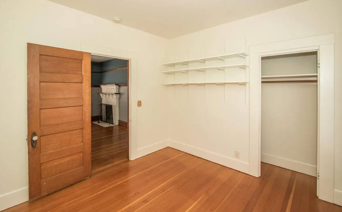 House for rent at 934 Ramona St #1, Palo Alto, CA 94301