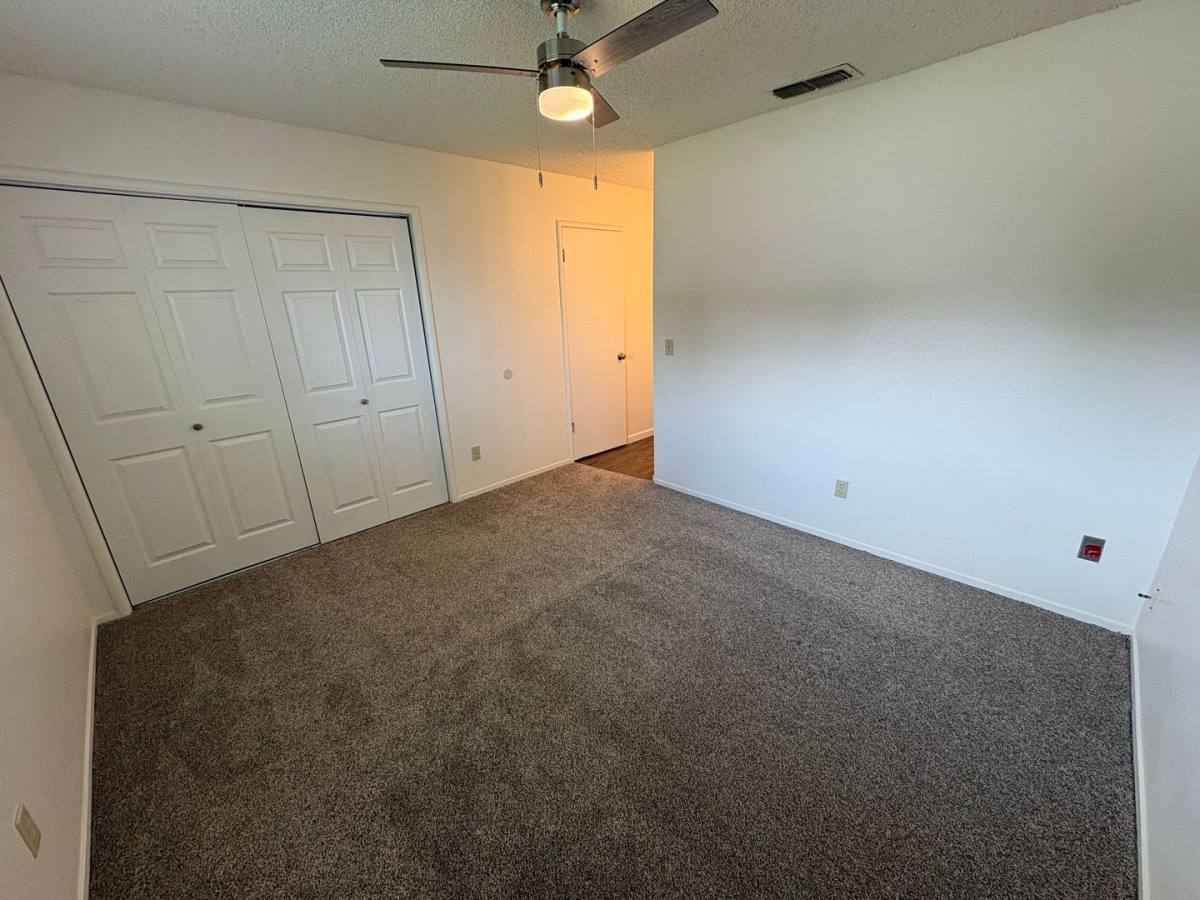 House for rent at 1927 S Julieann Court, Visalia, CA 93277