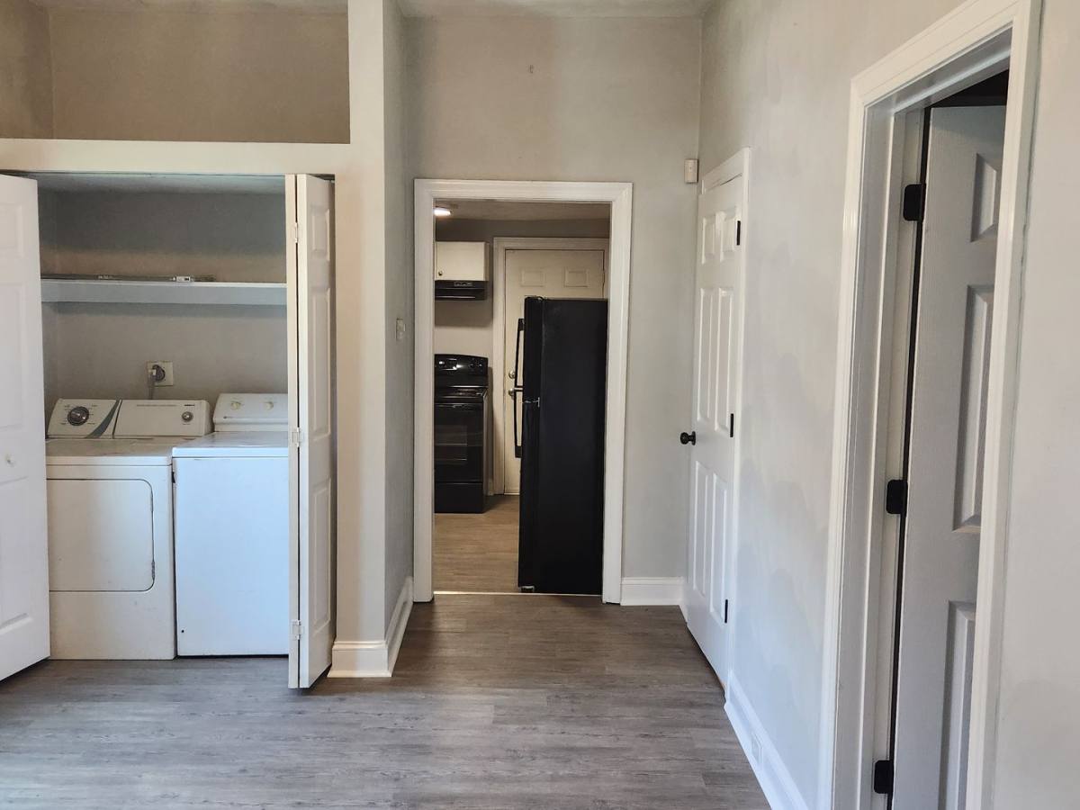 House for rent at 2007 Elm St, Portsmouth, VA 23701