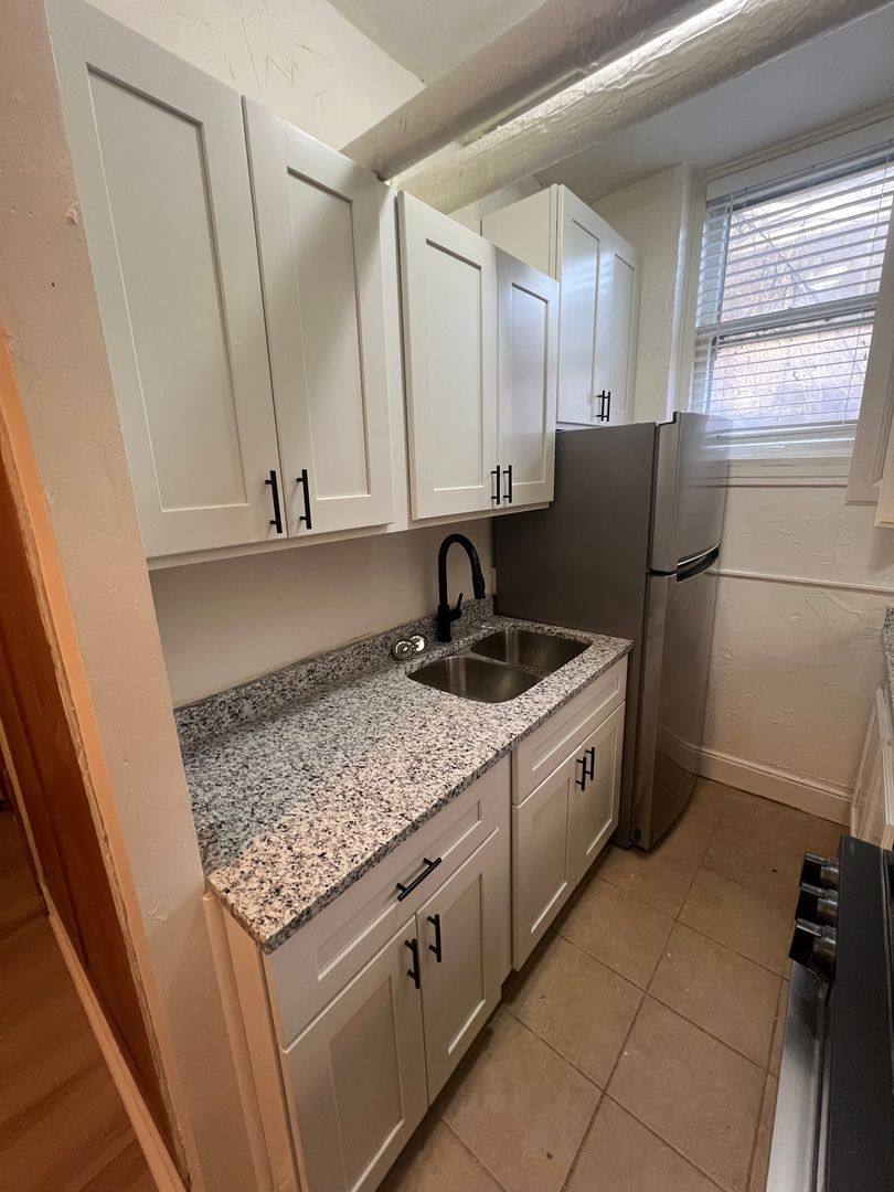 Apartment for rent at 1905 Stevens Ave So, Minneapolis, MN 55403