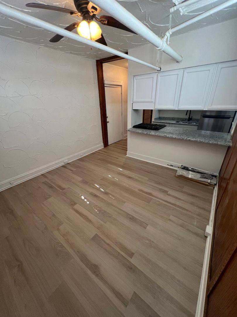Apartment for rent at 1905 Stevens Ave So, Minneapolis, MN 55403