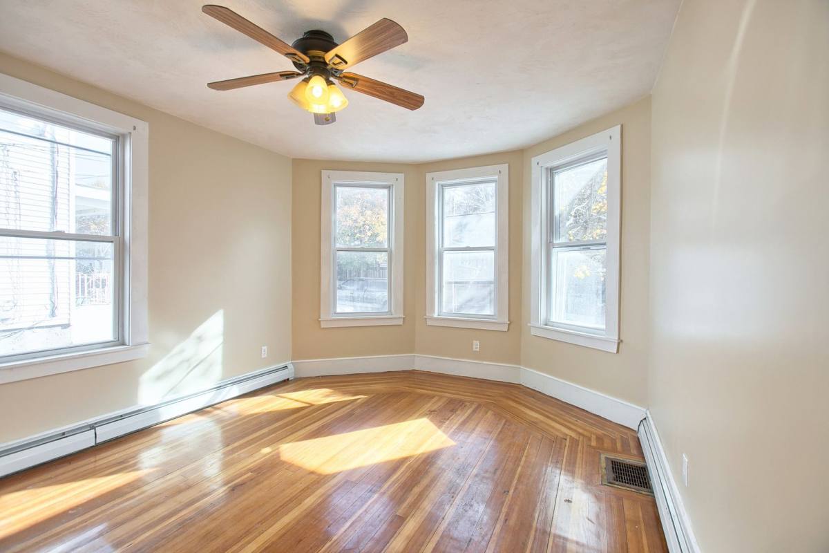 Apartment for rent at 23 Simon St, Beverly, MA 01915