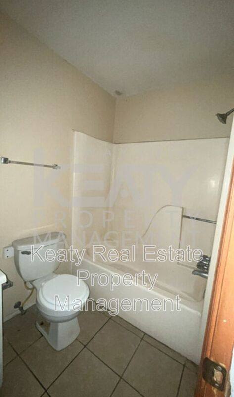 Apartment for rent at 101 Limoges St #C, Duson, LA 70529