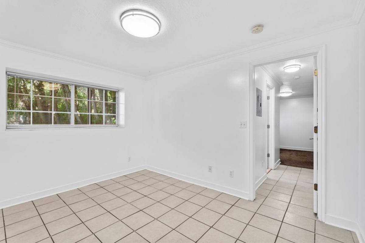 Townhouse for rent at 1076 Canyon Rd, Ogden, UT 84404
