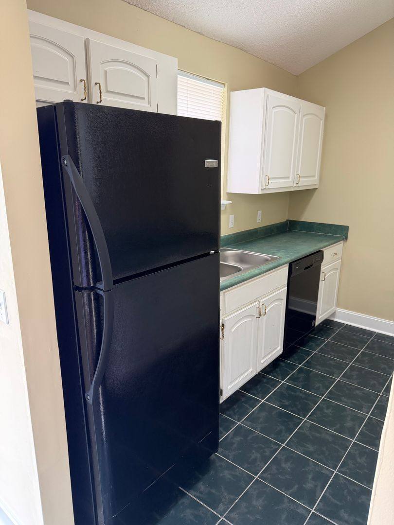 Townhouse for rent at 205 Saint Charles Place, Saint Marys, GA 31558