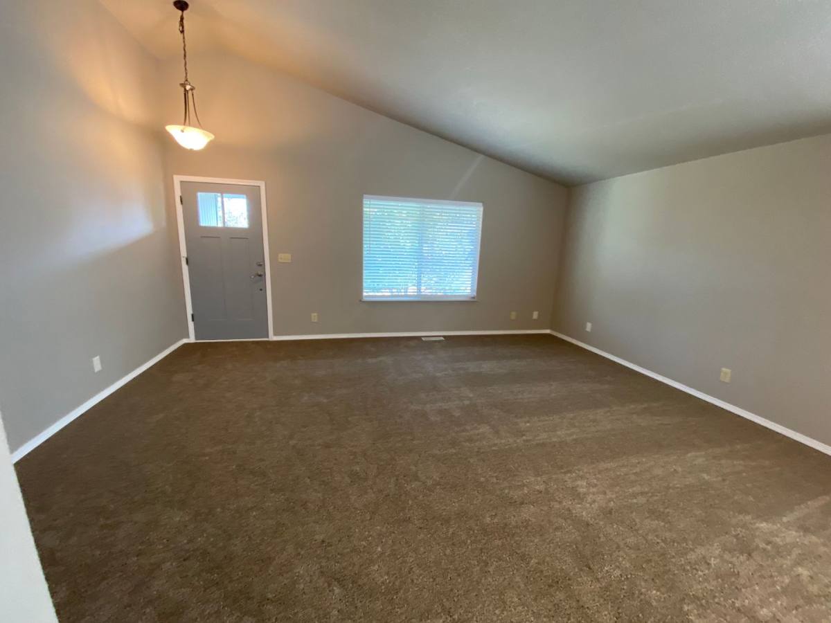 House for rent at 63347 Vogt Rd, Bend, OR 97701