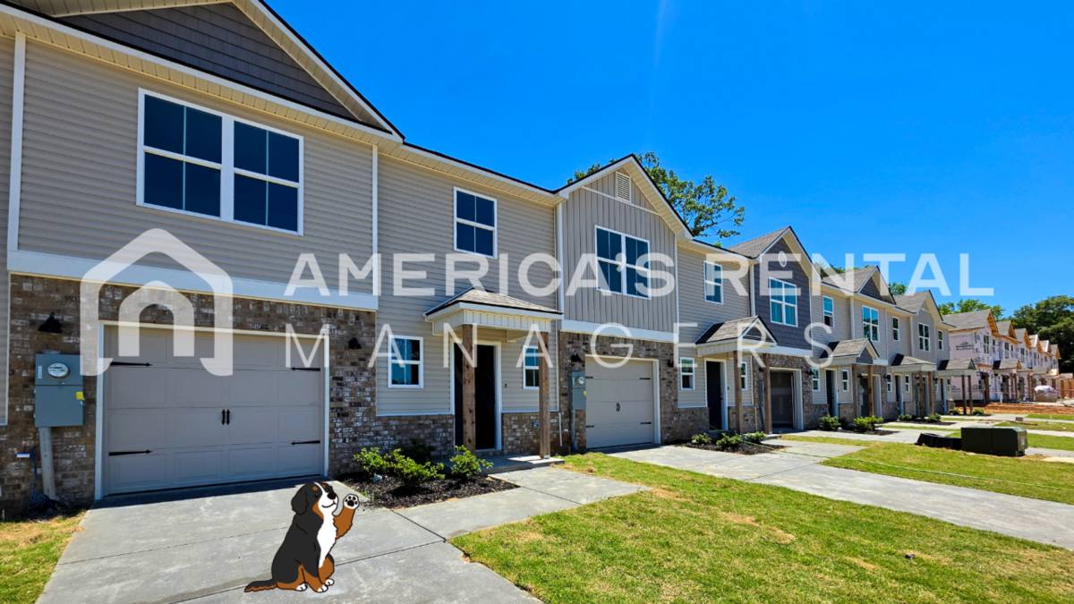 Townhouse for rent at 4135 Hudson Court, Decatur, AL 35603