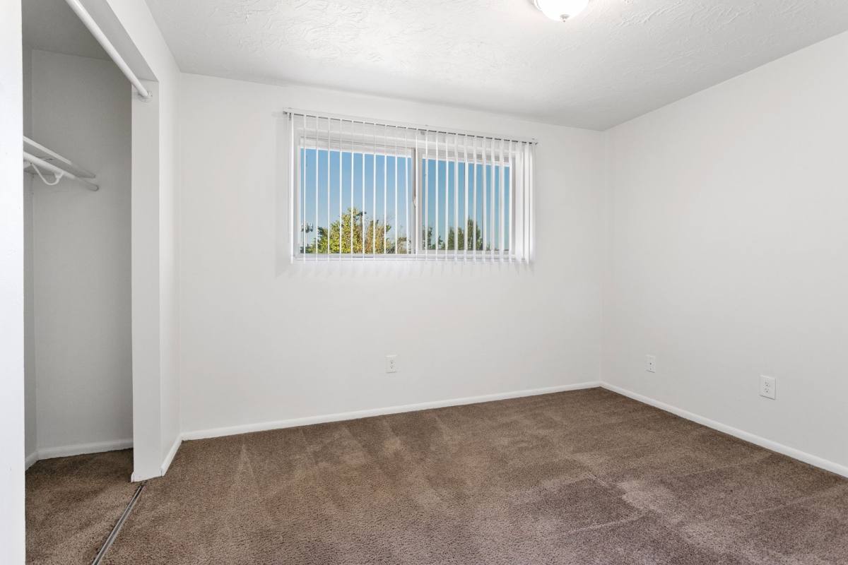 Apartment for rent at 1021 SE 122nd Ave, Portland, OR 97233