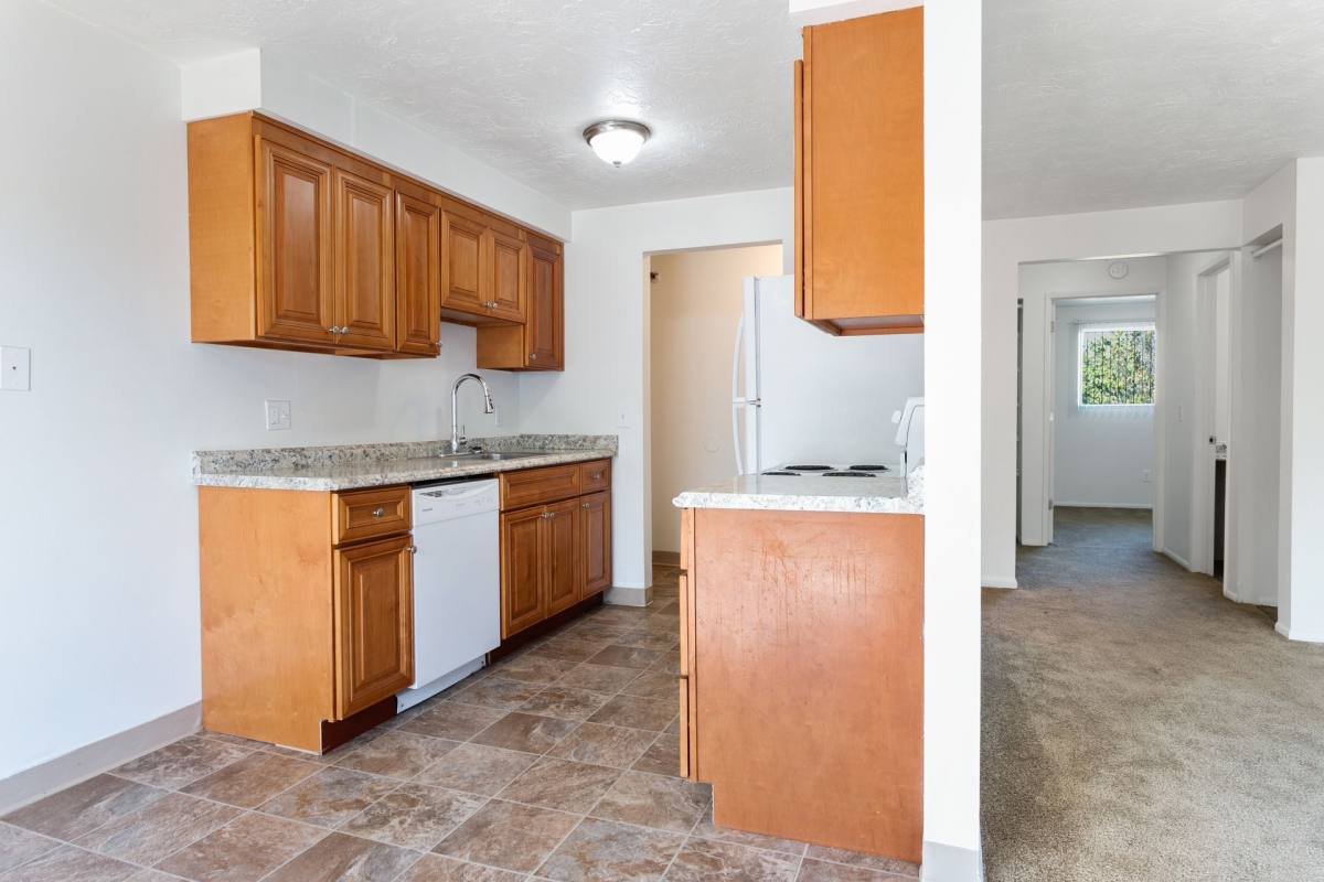 Apartment for rent at 1021 SE 122nd Ave, Portland, OR 97233
