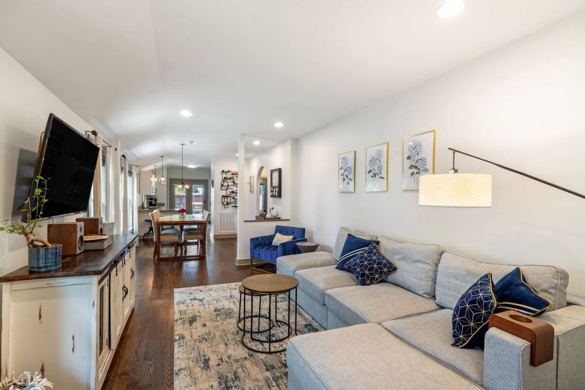 House for rent at 1018 N 6th St, Nashville, TN 37207