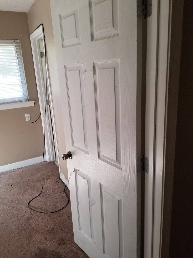 House for rent at 406 Montclair Blvd, Savannah, GA 31419