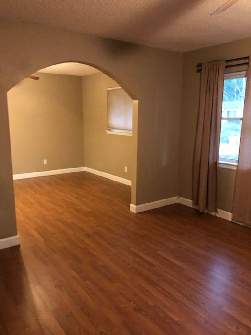 House for rent at 406 Montclair Blvd, Savannah, GA 31419