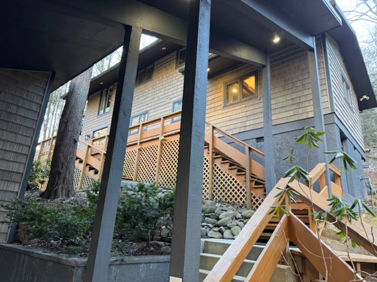 House for rent at 247 Bruce Rd, Gatlinburg, TN 37738