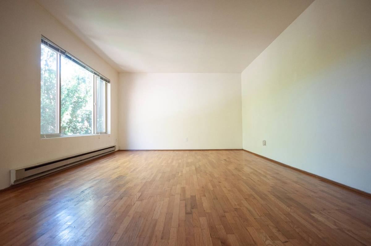 Apartment for rent at 5043 15th Ave NE, Seattle, WA 98105
