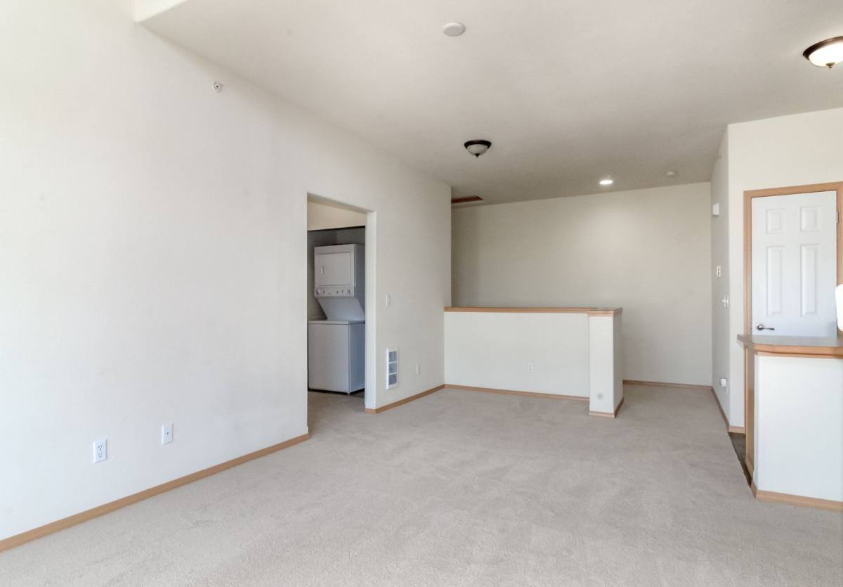 Townhouse for rent at 1272 Cooper St, Dupont, WA 98327