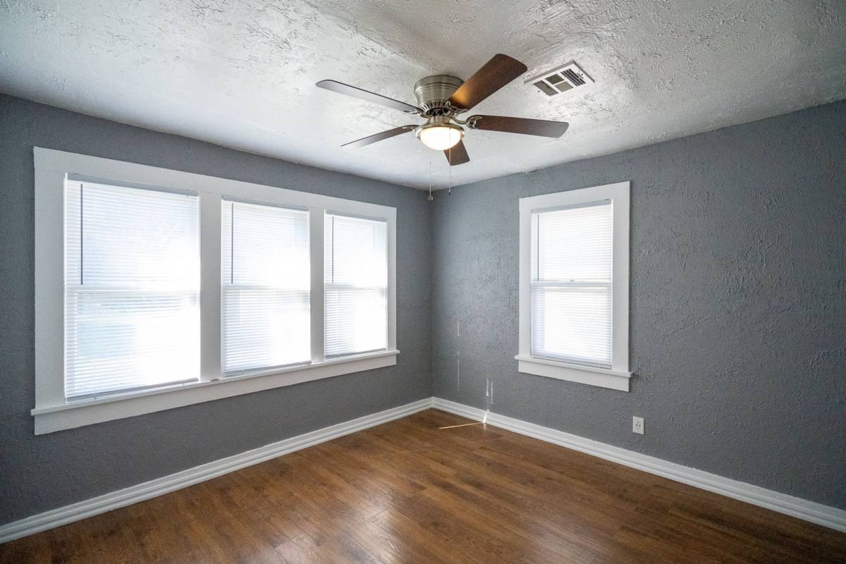 House for rent at 338 SE 41st St, Oklahoma City, OK 73129