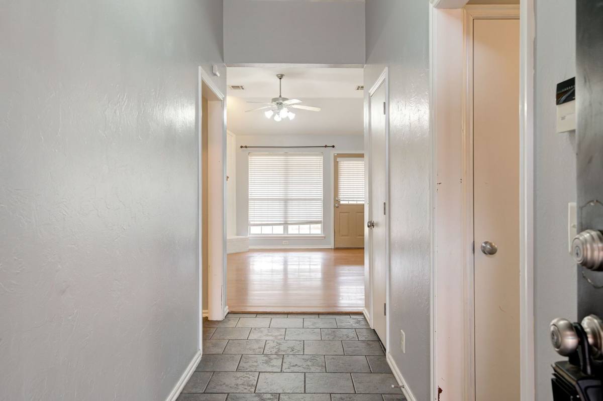 House for rent at 2032 Emerald Brook Court, Edmond, OK 73003