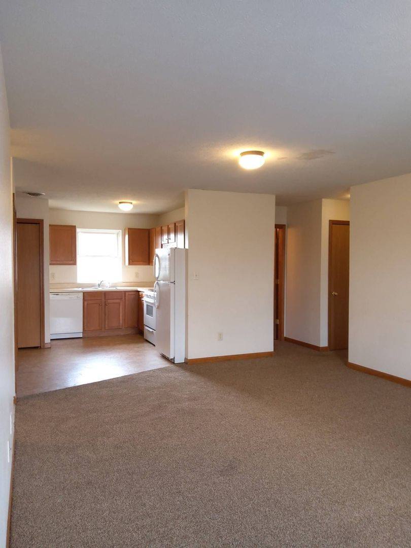 Apartment for rent at 279 Woodridge Court, Goshen, IN 46528