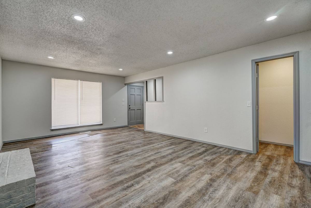 Condo for rent at 10125 N Pennsylvania Ave, Oklahoma City, OK 73120