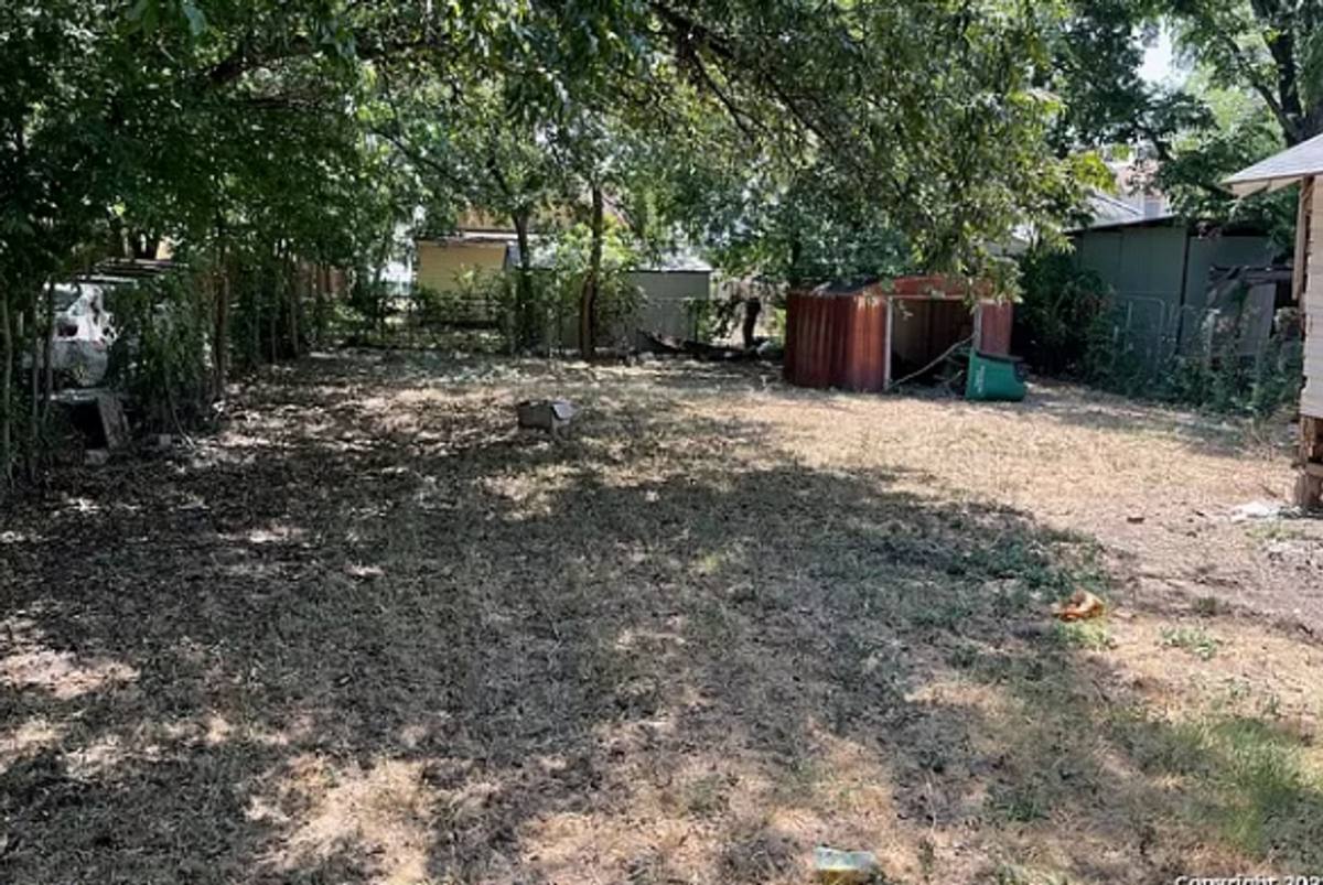 House for rent at 136 Alabama St, Winchester, KY 40391