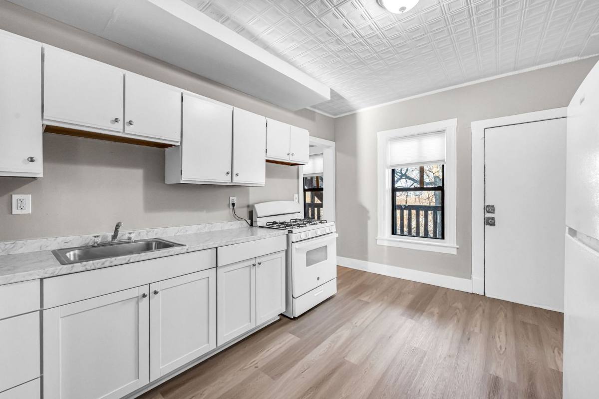 Apartment for rent at 92 Woodside Terrace, Springfield, MA 01108