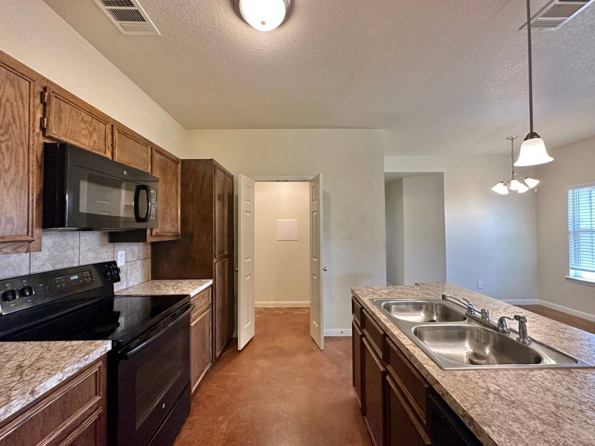 Townhouse for rent at 4502 Skyflower Lane, Killeen, TX 76549