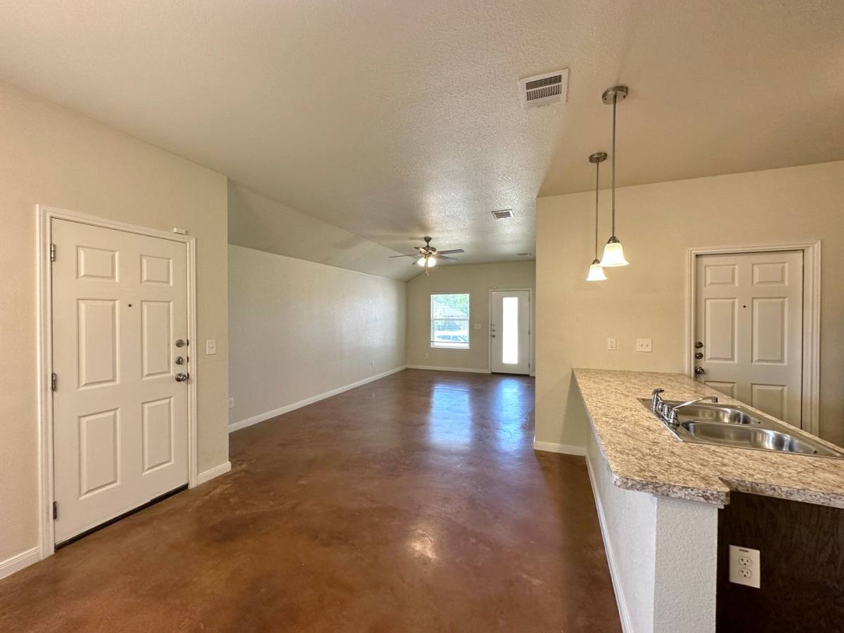 Townhouse for rent at 4502 Skyflower Lane, Killeen, TX 76549