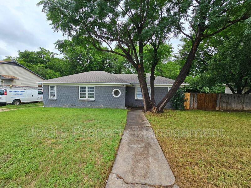 Apartment for rent at 6365 Hollis Ave, Dallas, TX 75227