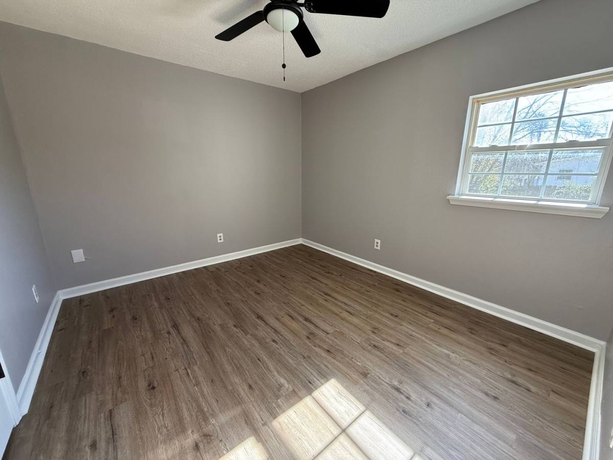 House for rent at 2415 Vining Ave NW, Huntsville, AL 35810